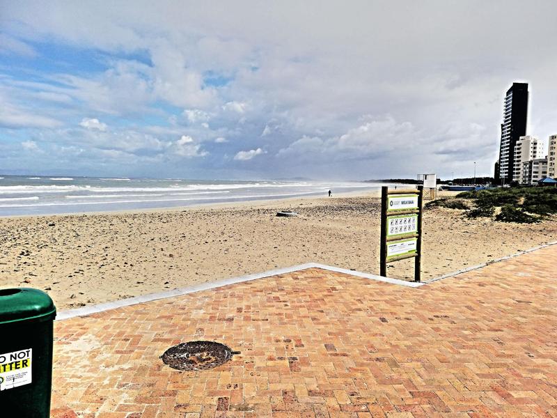 To Let 3 Bedroom Property for Rent in Strand Western Cape